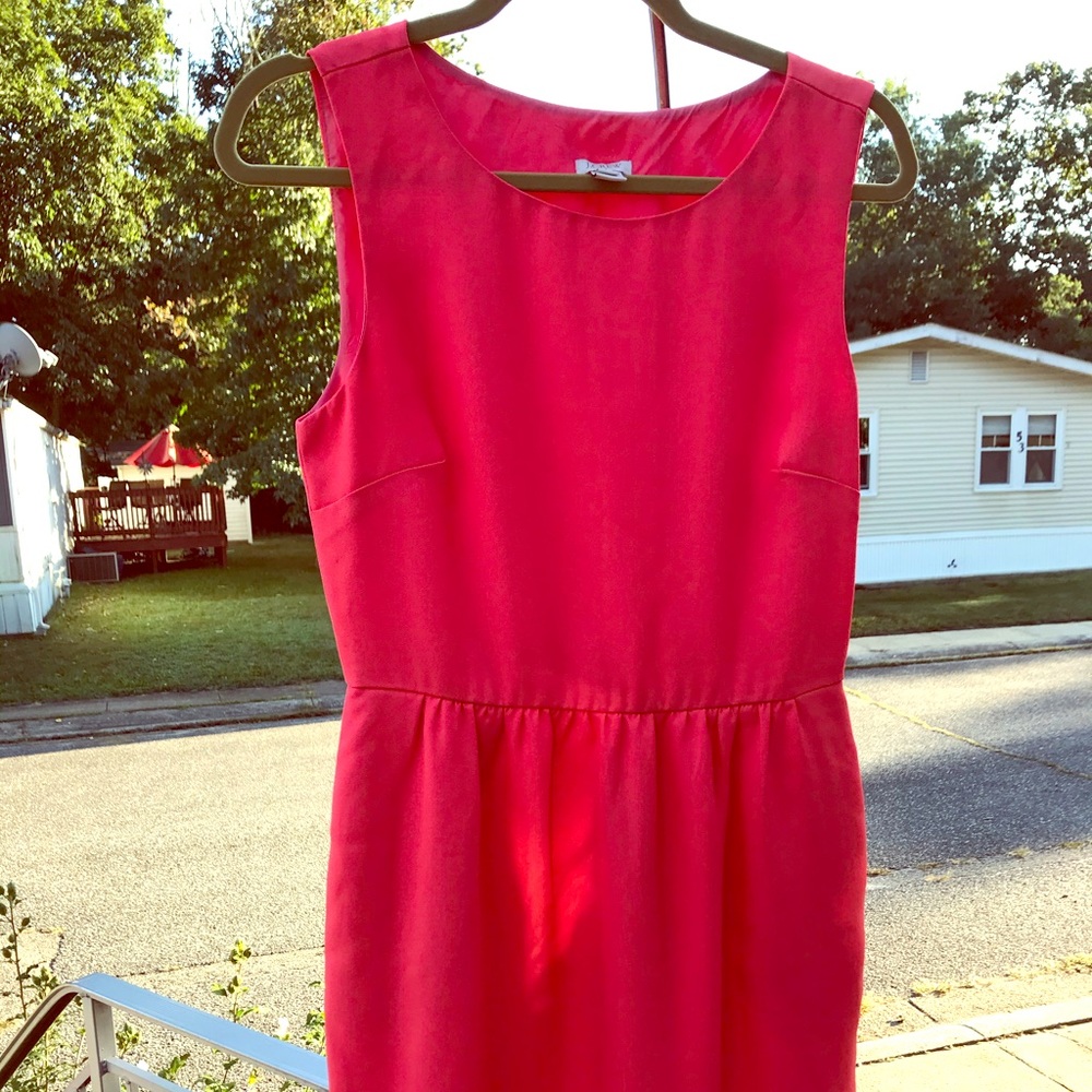 JCREW RED DRESS LAST PIC SHOWS COLOR WITH SIDE POCKETS. MIDI LENGTH SIZE 4